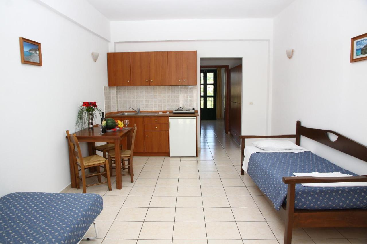 Camari Garden Hotel Apartments Gerani Chanion 외부 사진